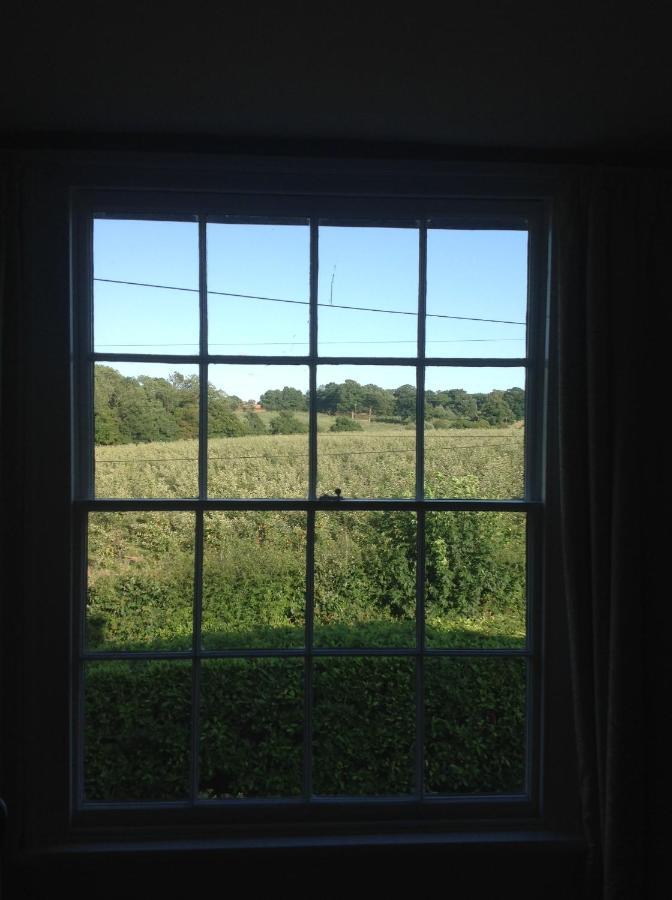 Baron'S Grange Bed & Breakfast Iden Bagian luar foto